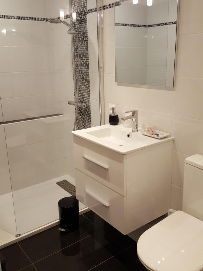 Les Lavandines Hotel Монтаняк Екстериор снимка