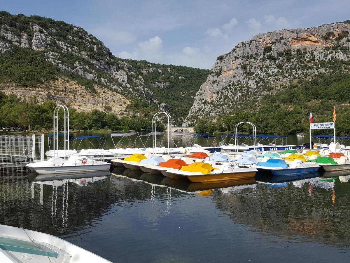 Les Lavandines Hotel Монтаняк Екстериор снимка